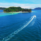 Tunku Abdul Rahman Marine Park in Borneo